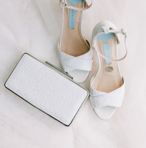Why a bride should have a handbag on her wedding day