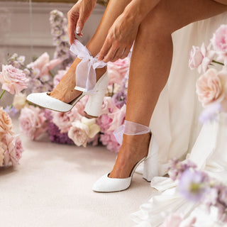 Jimmy Choo Wedding Shoes: 10 Options + FAQs in 2023
